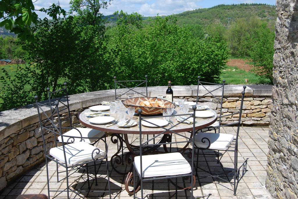 Bed and Breakfast Mas De Garrigue Calvignac Exteriér fotografie