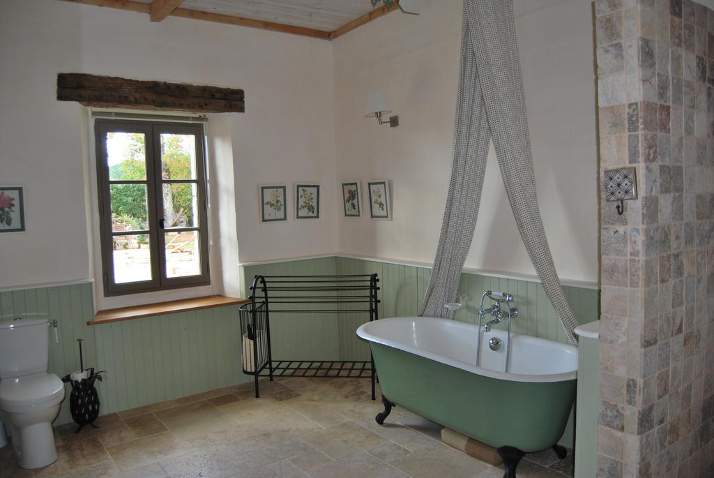 Bed and Breakfast Mas De Garrigue Calvignac Pokoj fotografie